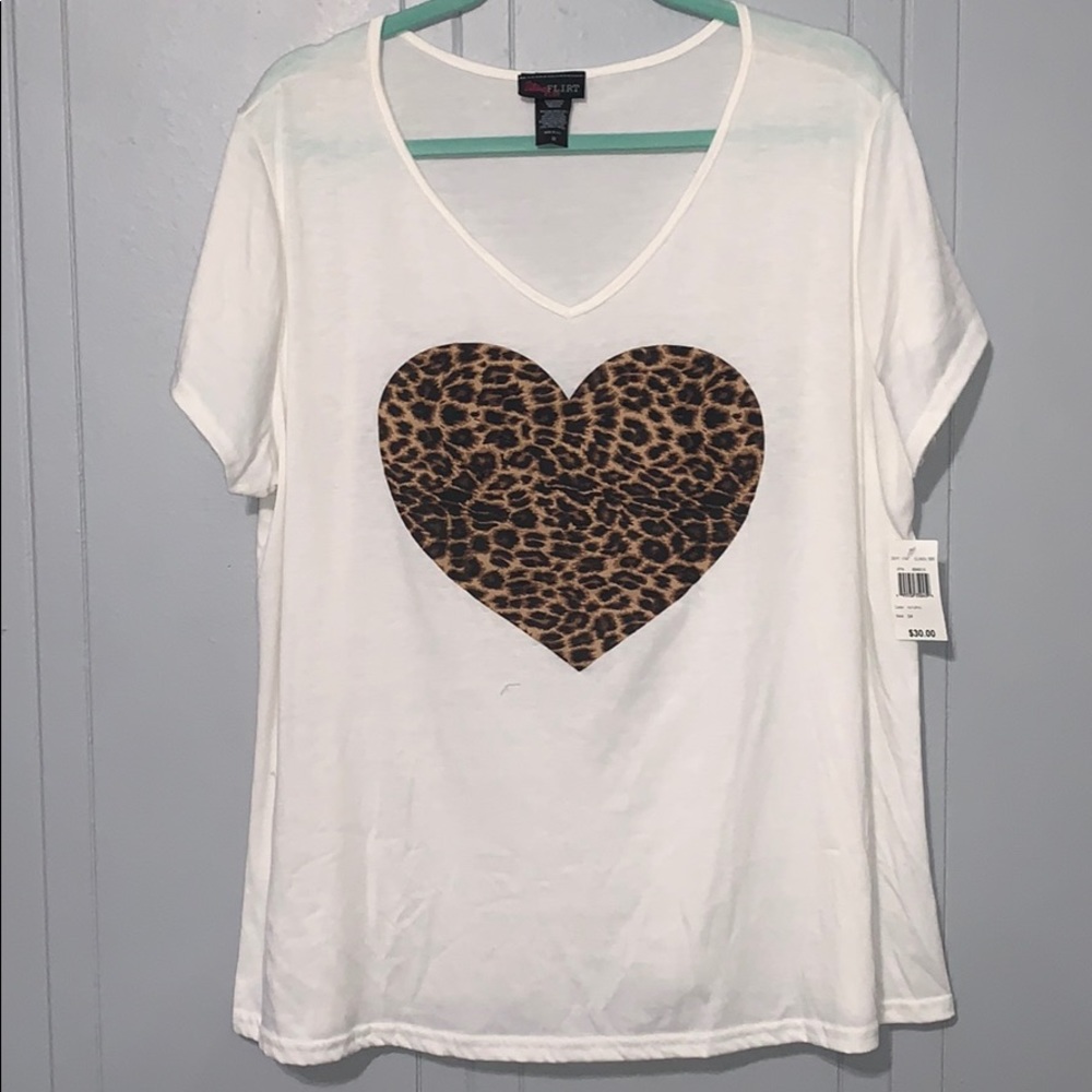 Ultra Flirt top with leopard heart.
